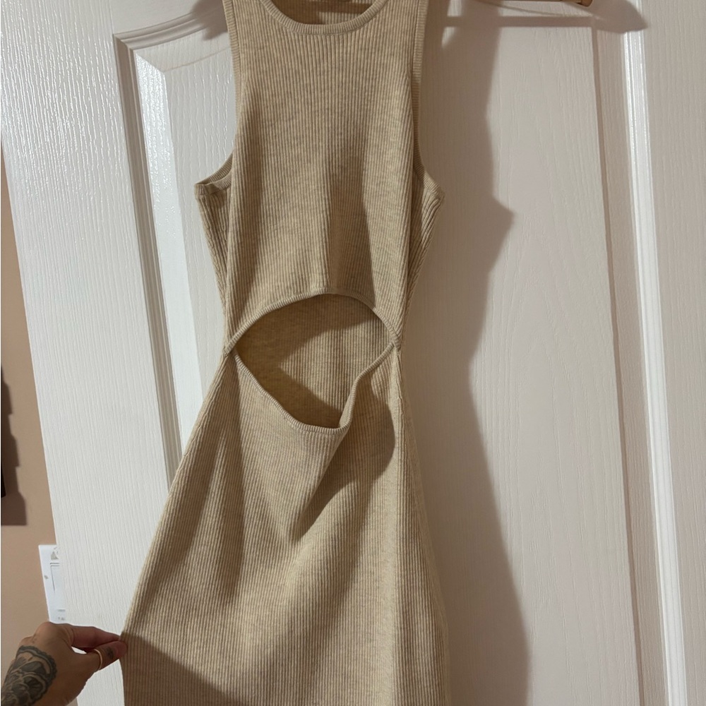 Wilfred Beige cut out Dress